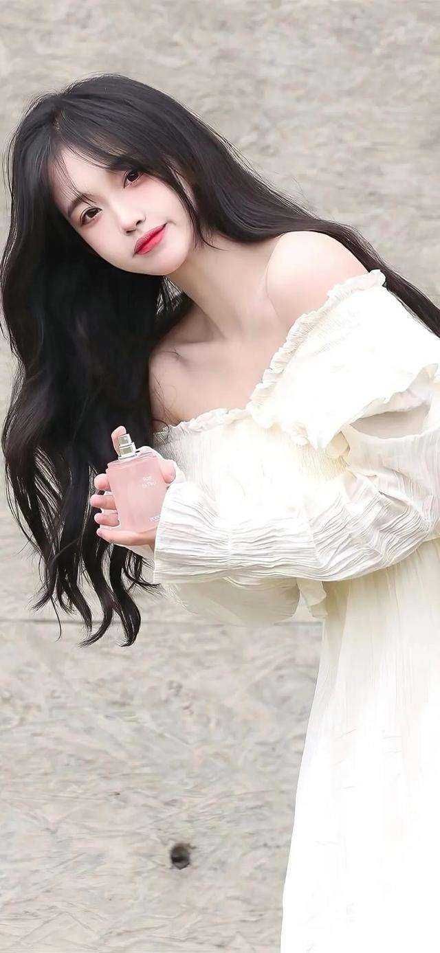 手撕要男友抱着转圈的娇妻妈妈小说结局